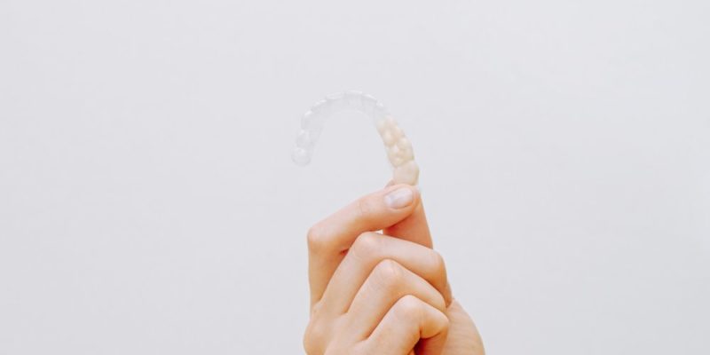 Få rettet tænder nemt og bekvemt med Invisalign